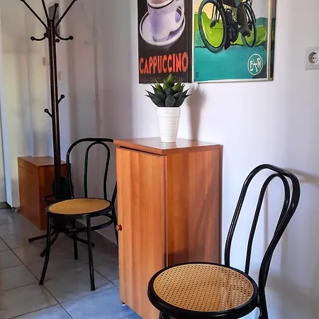 Anna's Hospitality Rizomilos