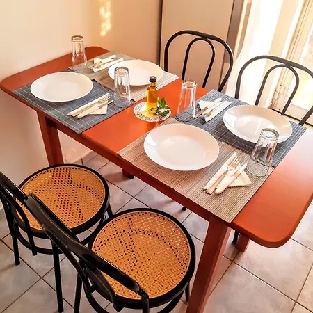 Διαμέρισμα Anna's Hospitality