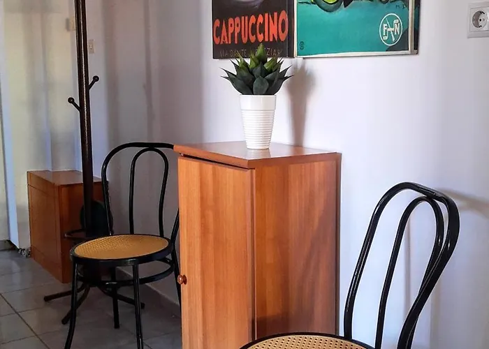 Anna's Hospitality Rizomilos